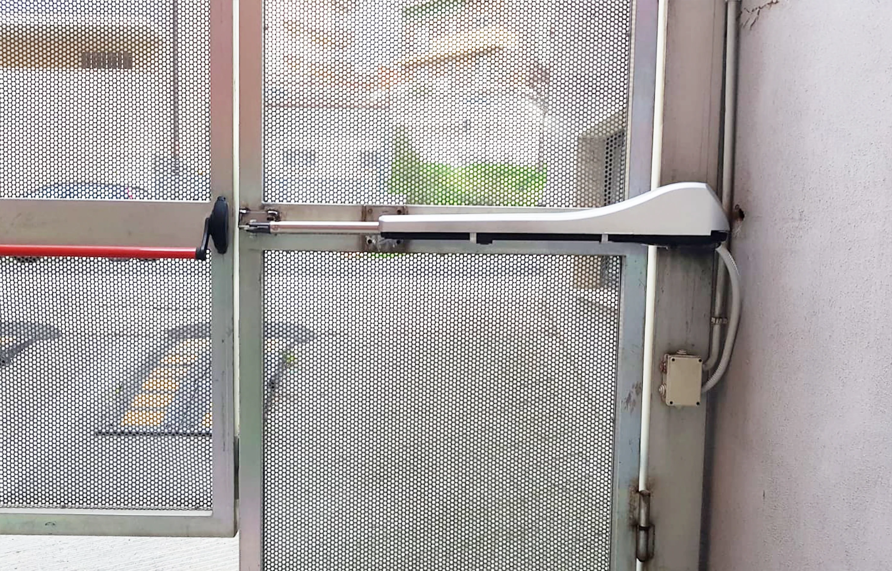 EVE 948T SOLAR - Image 38