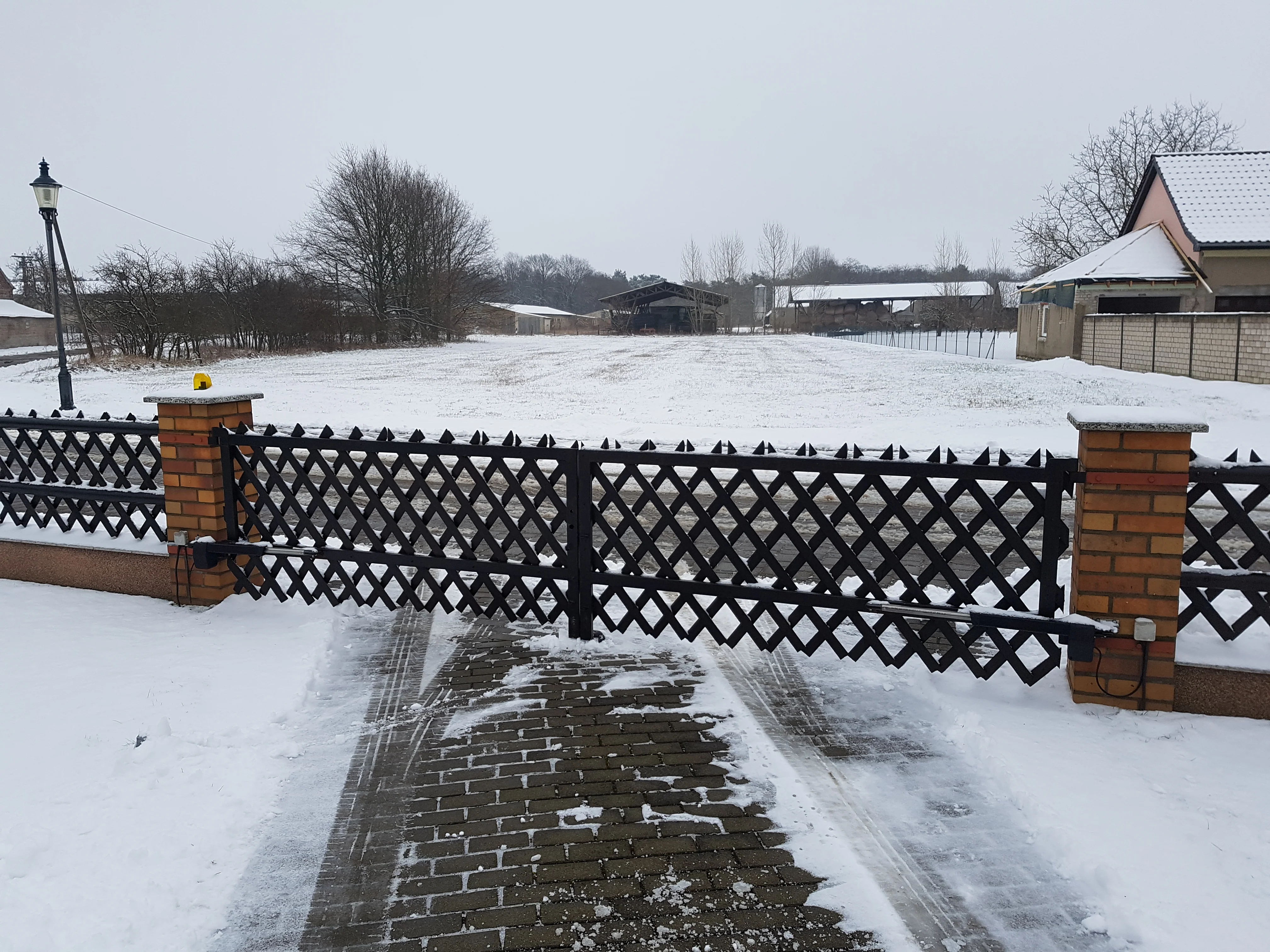 HC812-400 PRO - Image 36