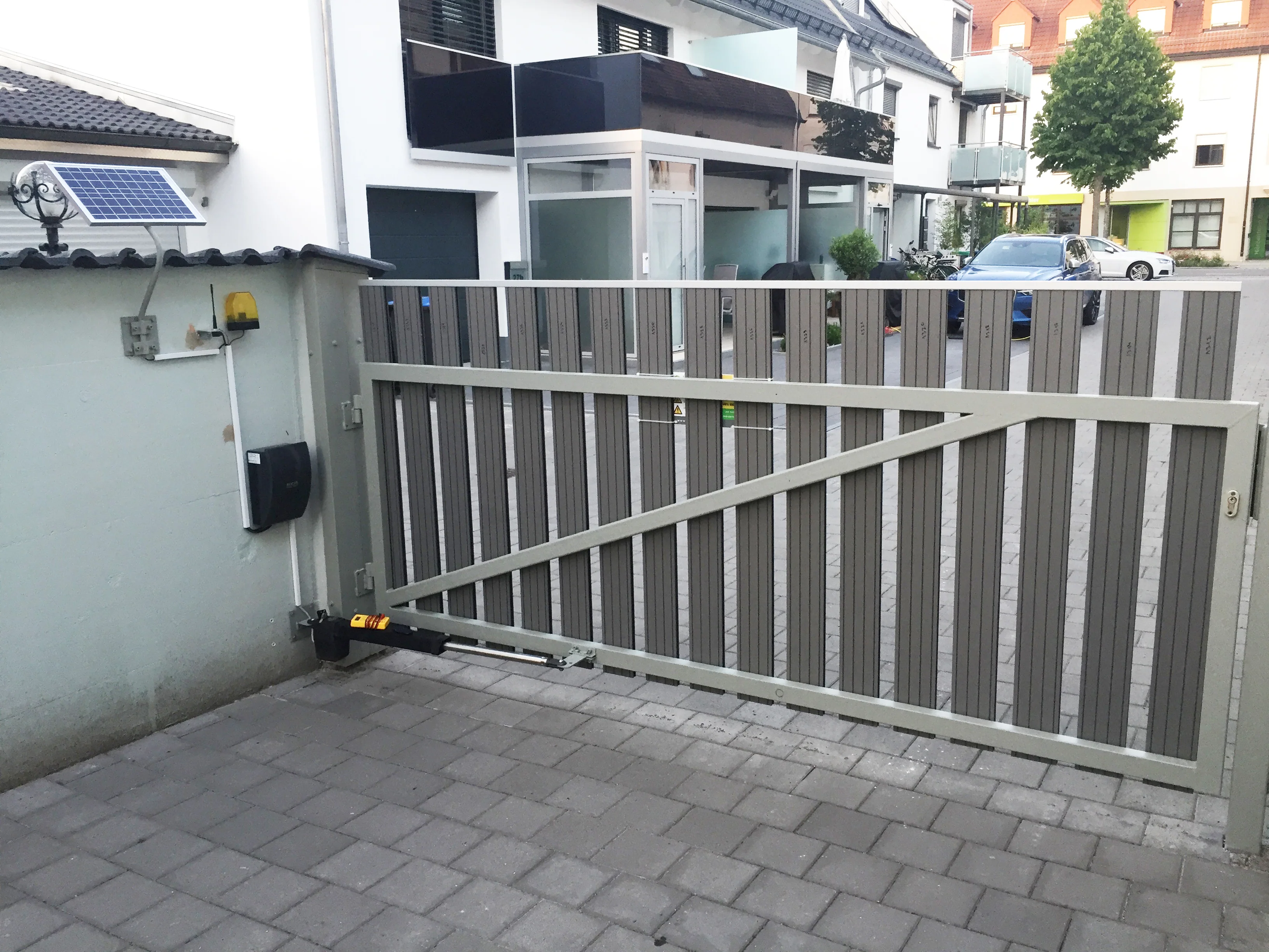 HC812-400 PRO MONO - Image 3