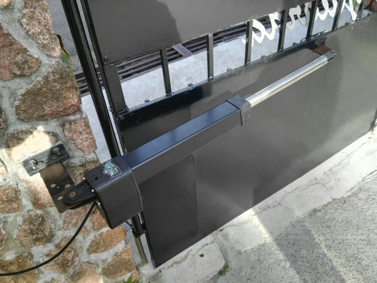 HC812-400 SOLAR - Image 21