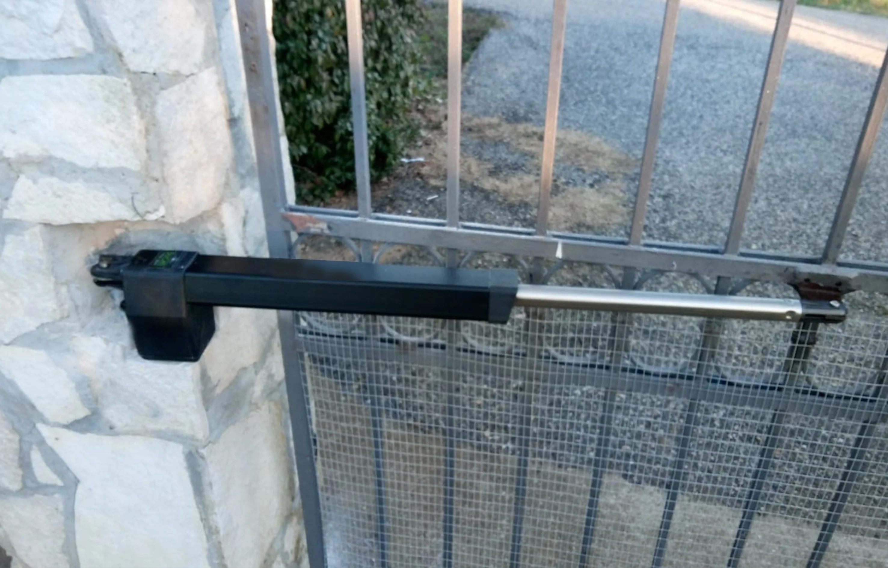 HC812-400 SOLAR MONO - Image 18